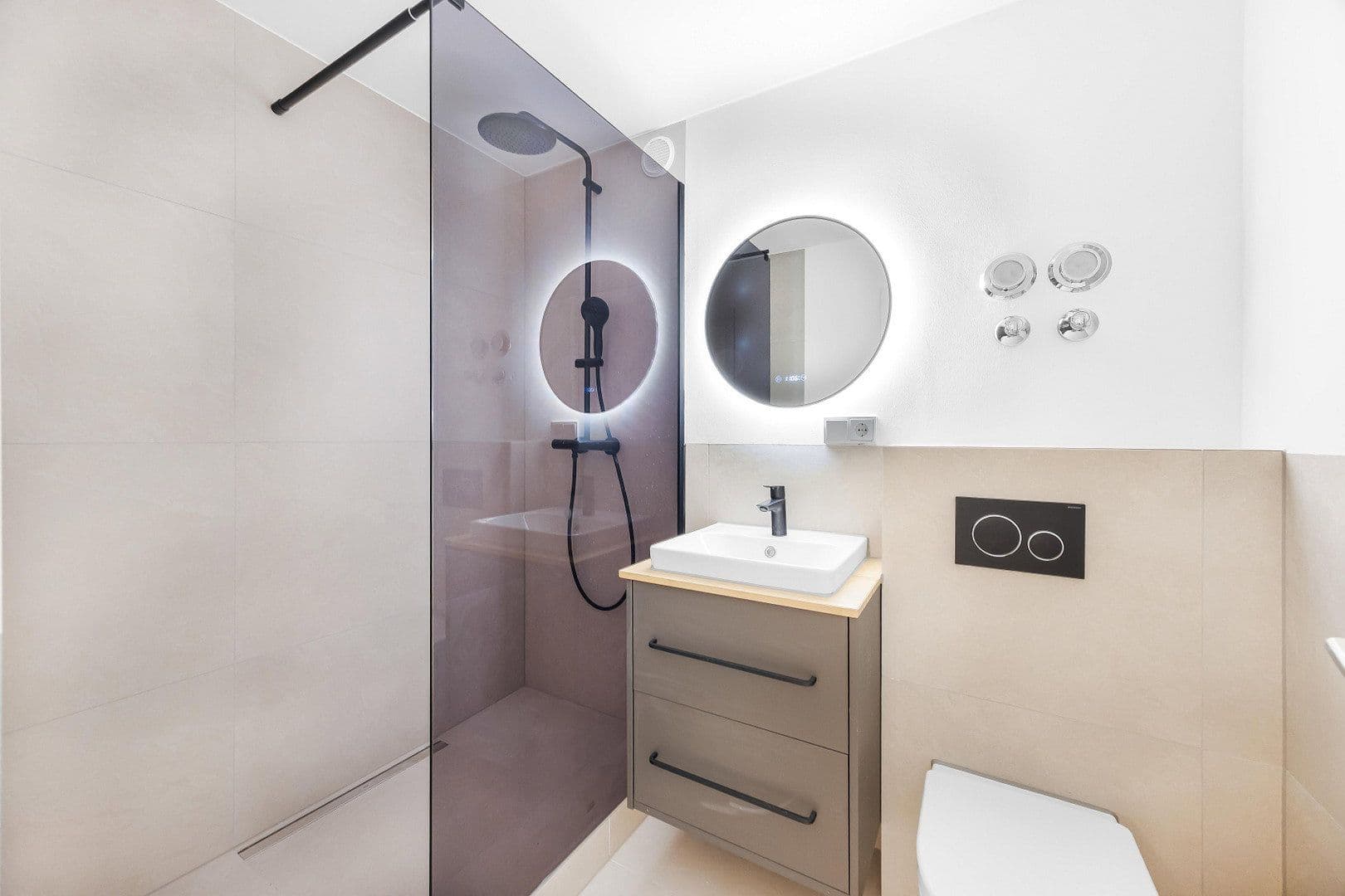 Prodej bytu 3+1 68 m², München, Bavorsko Prodej bytu 3+1 68 m², München, Bavorsko