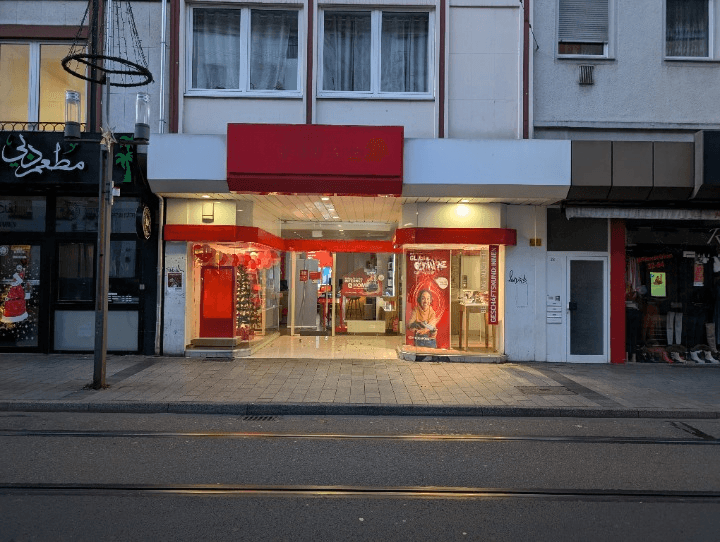Pronájem nebytového prostoru 100 m², Neuss, Severní Porýní-Vestfálsko Pronájem nebytového prostoru 100 m², Neuss, Severní Porýní-Vestfálsko
