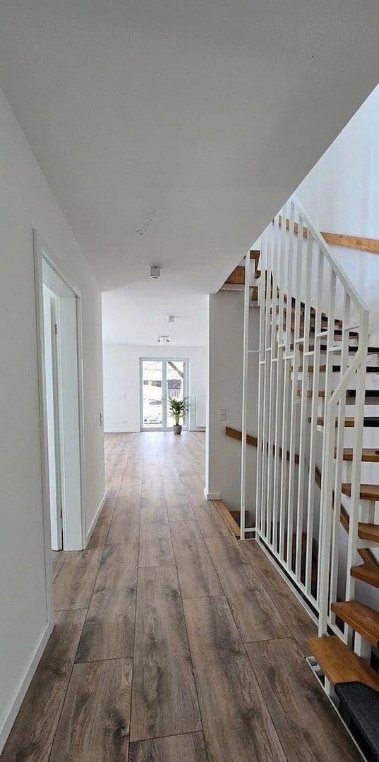 Pronájem domu 135 m², pozemek 325 m², Seestr. 13a, Hoppegarten, Braniborsko Pronájem domu 135 m², pozemek 325 m², Seestr. 13a, Hoppegarten, Braniborsko