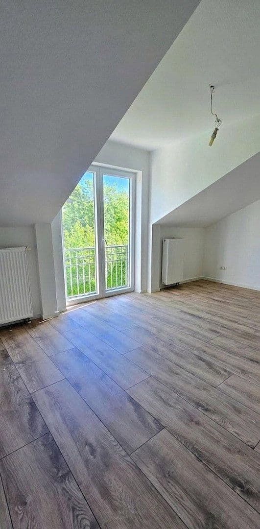 Pronájem domu 135 m², pozemek 325 m², Seestr. 13a, Hoppegarten, Braniborsko Pronájem domu 135 m², pozemek 325 m², Seestr. 13a, Hoppegarten, Braniborsko