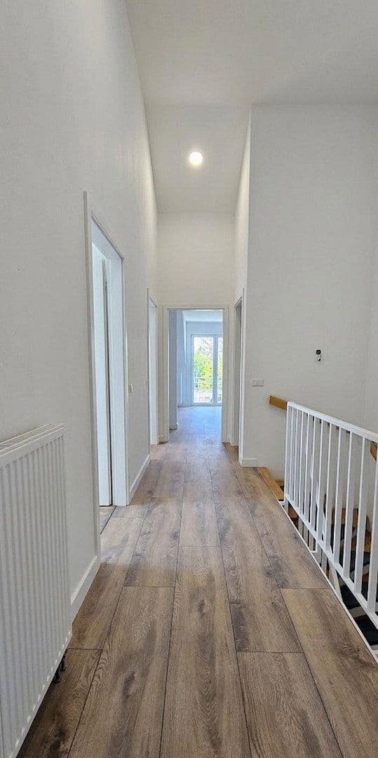 Pronájem domu 135 m², pozemek 325 m², Seestr. 13a, Hoppegarten, Braniborsko Pronájem domu 135 m², pozemek 325 m², Seestr. 13a, Hoppegarten, Braniborsko