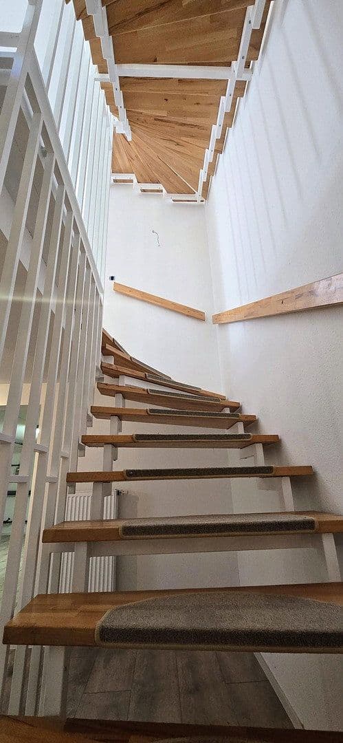 Pronájem domu 135 m², pozemek 325 m², Seestr. 13a, Hoppegarten, Braniborsko Pronájem domu 135 m², pozemek 325 m², Seestr. 13a, Hoppegarten, Braniborsko