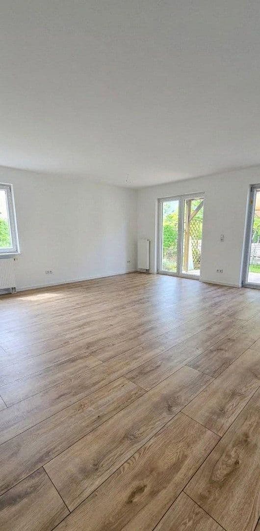 Pronájem domu 135 m², pozemek 325 m², Seestr. 13a, Hoppegarten, Braniborsko Pronájem domu 135 m², pozemek 325 m², Seestr. 13a, Hoppegarten, Braniborsko