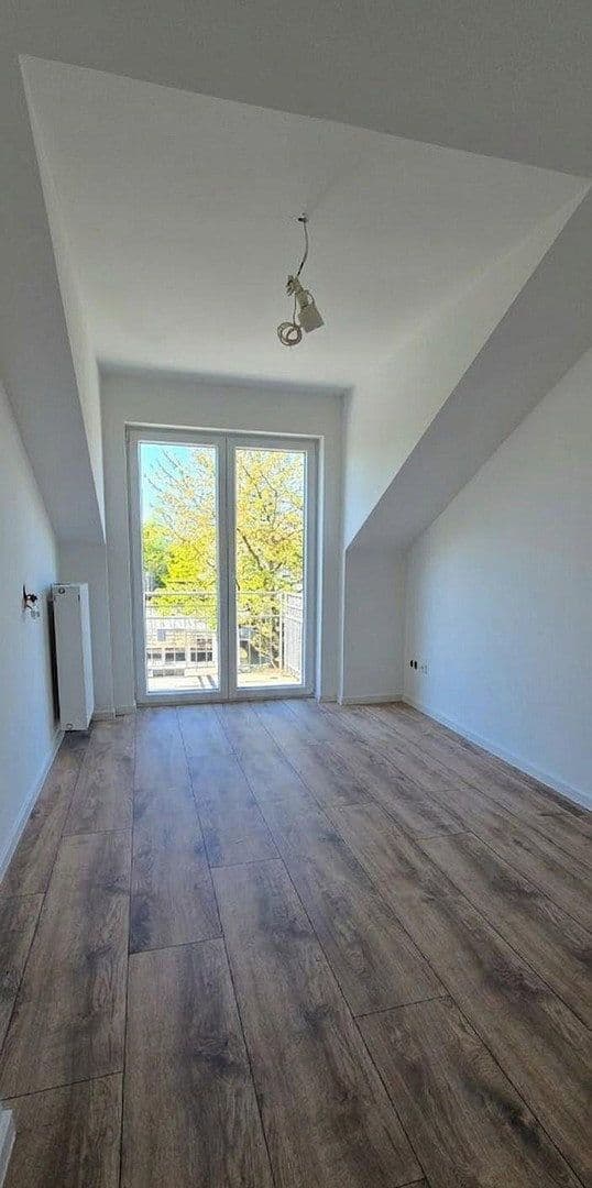 Pronájem domu 135 m², pozemek 325 m², Seestr. 13a, Hoppegarten, Braniborsko Pronájem domu 135 m², pozemek 325 m², Seestr. 13a, Hoppegarten, Braniborsko
