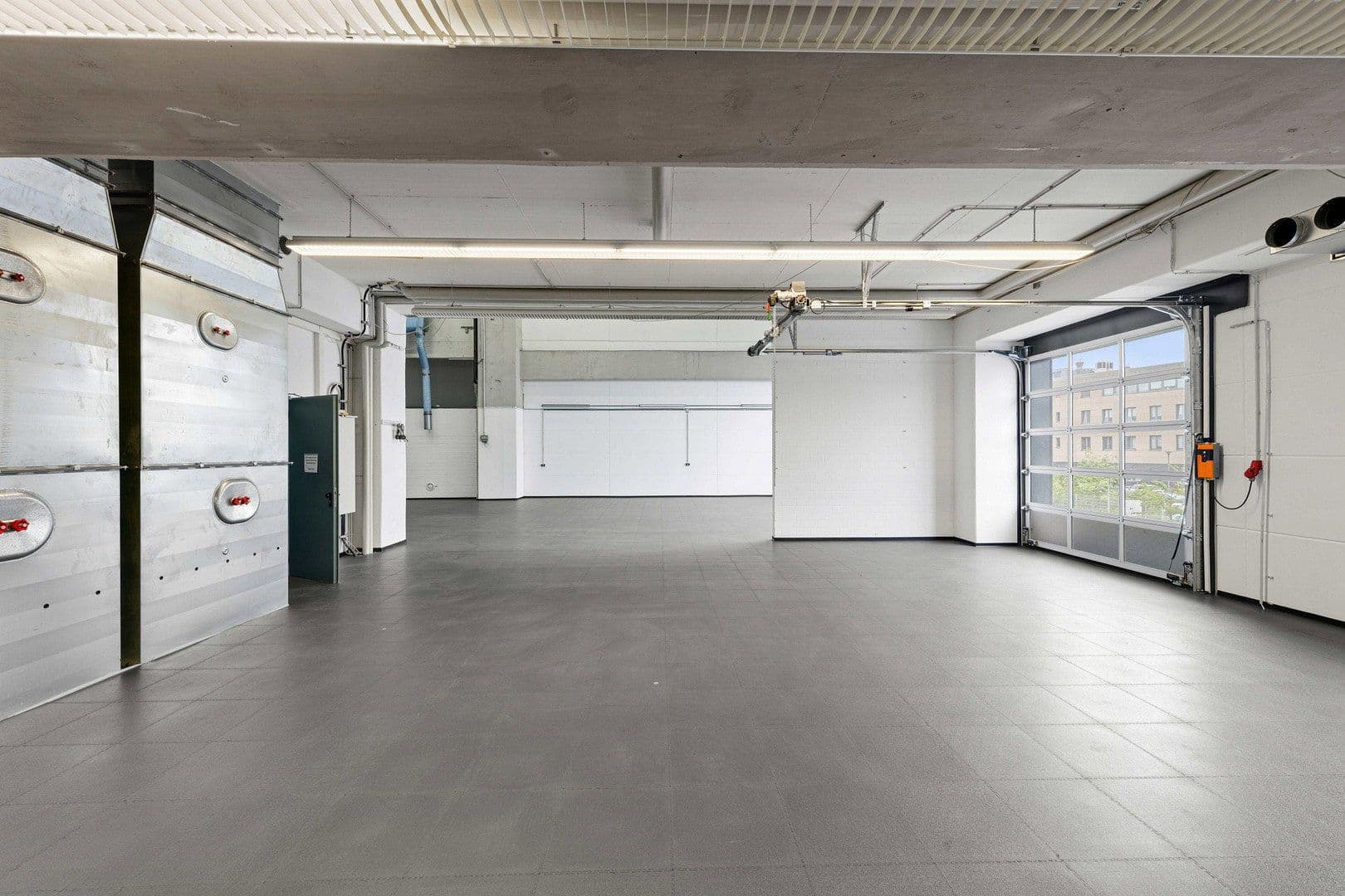 Pronájem nebytového prostoru 520 m², Moselstr. 14, Neuss, Severní Porýní-Vestfálsko Pronájem nebytového prostoru 520 m², Moselstr. 14, Neuss, Severní Porýní-Vestfálsko
