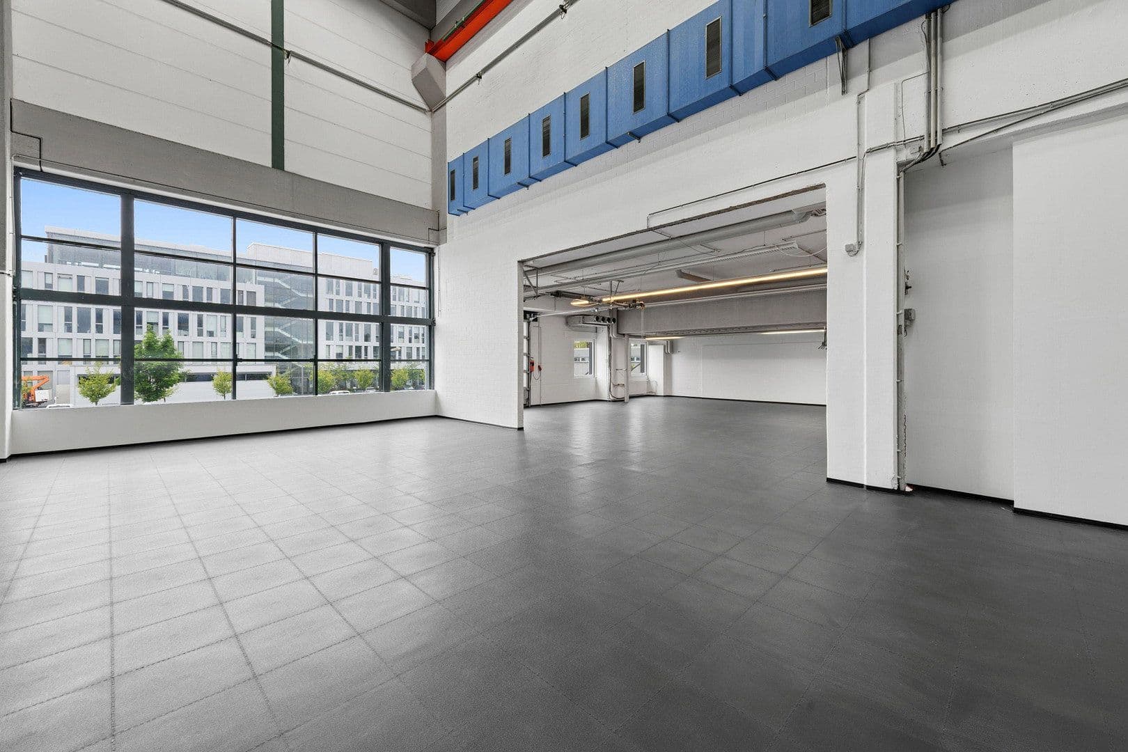 Pronájem nebytového prostoru 520 m², Moselstr. 14, Neuss, Severní Porýní-Vestfálsko Pronájem nebytového prostoru 520 m², Moselstr. 14, Neuss, Severní Porýní-Vestfálsko