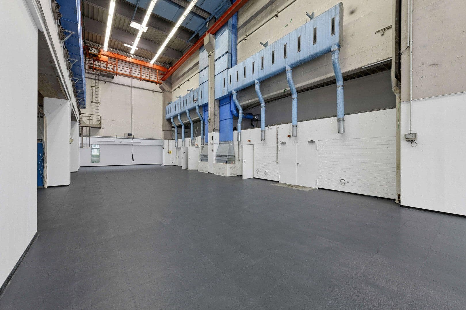 Pronájem nebytového prostoru 520 m², Moselstr. 14, Neuss, Severní Porýní-Vestfálsko Pronájem nebytového prostoru 520 m², Moselstr. 14, Neuss, Severní Porýní-Vestfálsko