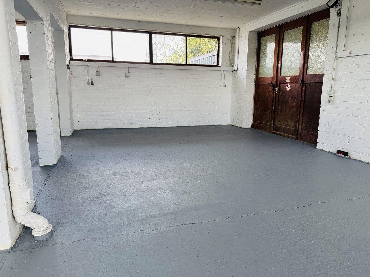 Pronájem nebytového prostoru 370 m², August-Borsig-Straße 5, Koblenz, Porýní-Falc Pronájem nebytového prostoru 370 m², August-Borsig-Straße 5, Koblenz, Porýní-Falc