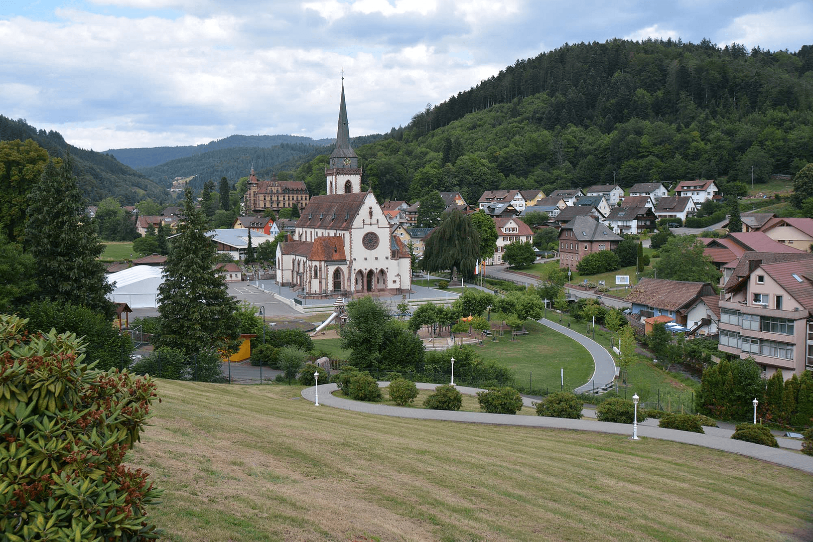 Pronájem bytu 3+1 94 m², Im Dorf 100B, Nordrach, Bádensko-Württembersko Pronájem bytu 3+1 94 m², Im Dorf 100B, Nordrach, Bádensko-Württembersko