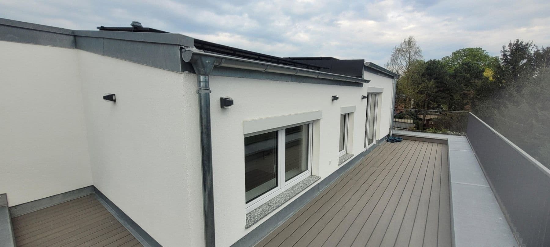 Pronájem bytu 3+1 87 m², Berlin, Berlín Pronájem bytu 3+1 87 m², Berlin, Berlín