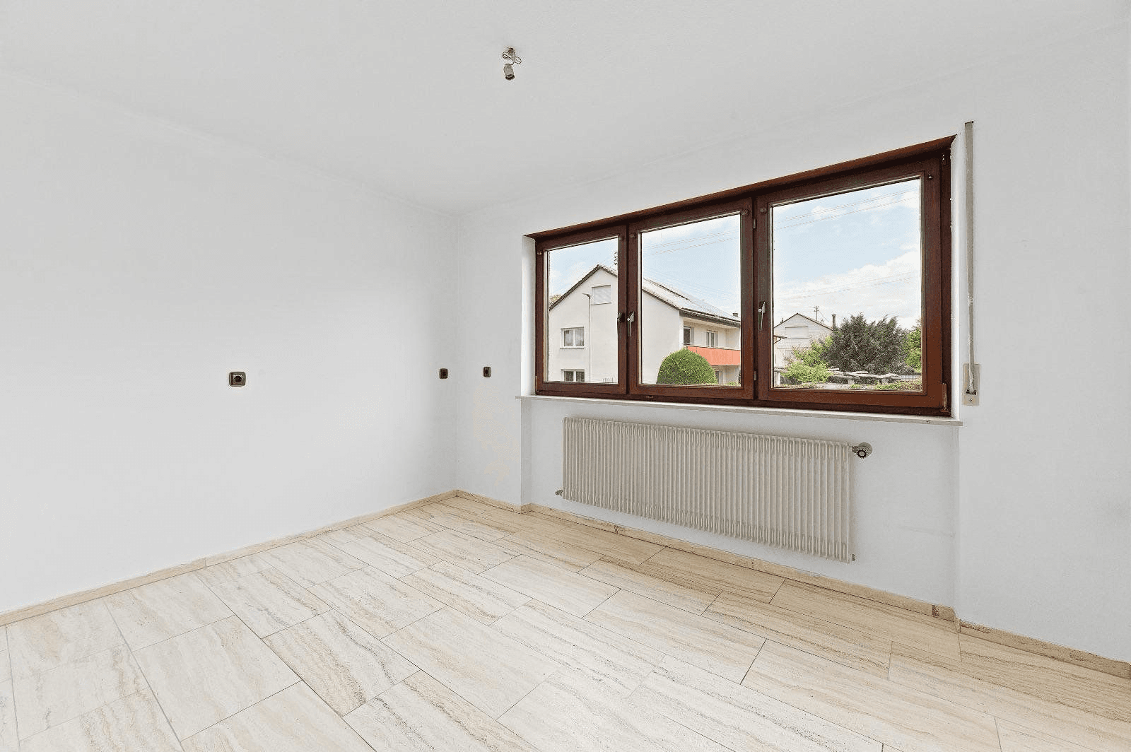 Prodej domu 320 m², pozemek 538 m², Gustav-Werner-Straße 10, Bönnigheim, Bádensko-Württembersko Prodej domu 320 m², pozemek 538 m², Gustav-Werner-Straße 10, Bönnigheim, Bádensko-Württembersko