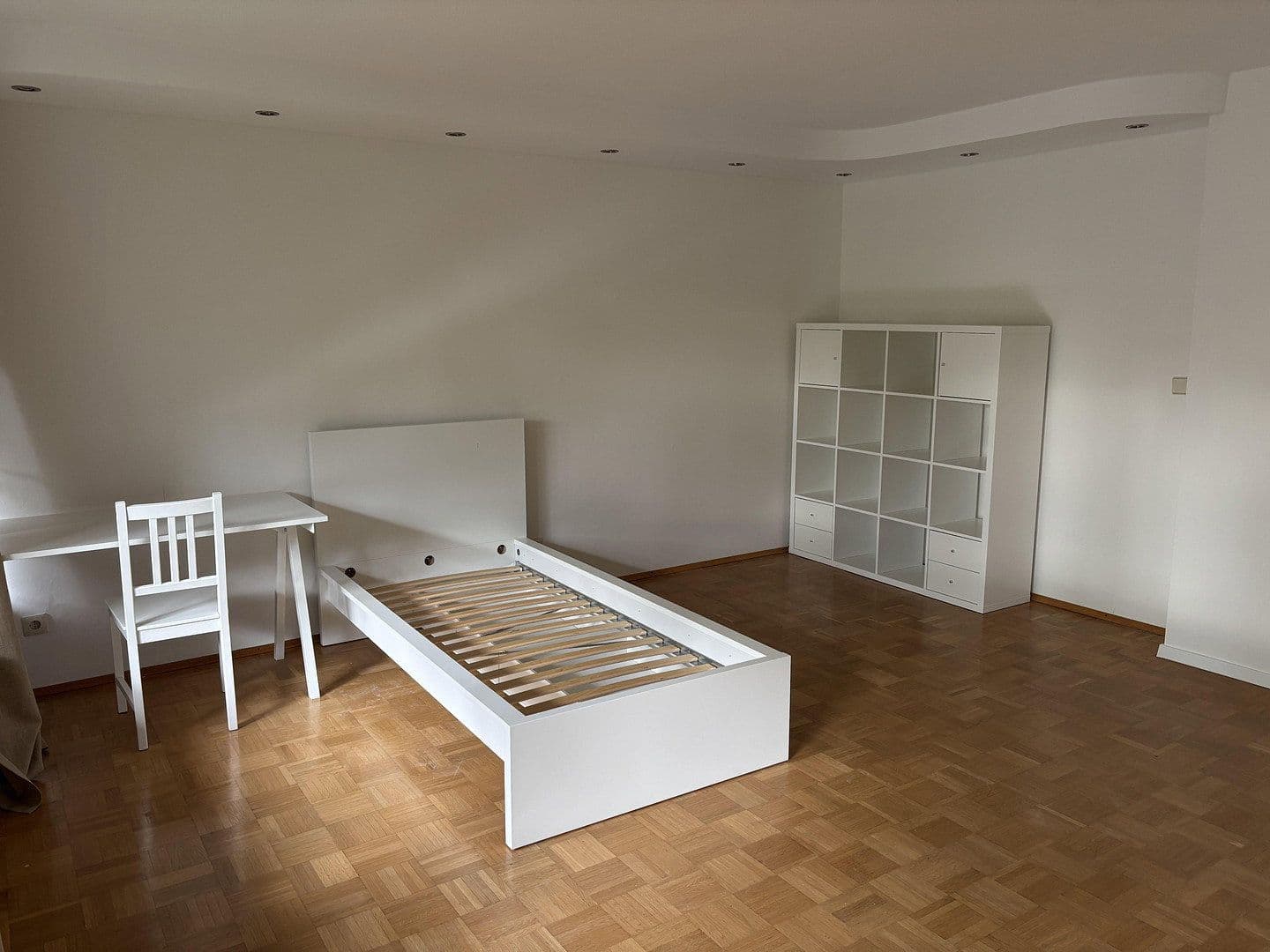 Pronájem bytu 5+1 120 m², Haid-und-Neu-Straße 16, Karlsruhe, Bádensko-Württembersko Pronájem bytu 5+1 120 m², Haid-und-Neu-Straße 16, Karlsruhe, Bádensko-Württembersko