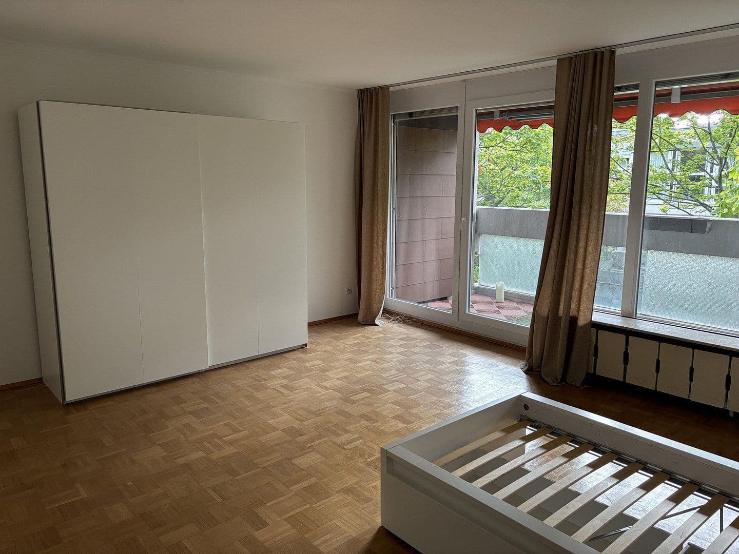 Pronájem bytu 5+1 120 m², Haid-und-Neu-Straße 16, Karlsruhe, Bádensko-Württembersko Pronájem bytu 5+1 120 m², Haid-und-Neu-Straße 16, Karlsruhe, Bádensko-Württembersko