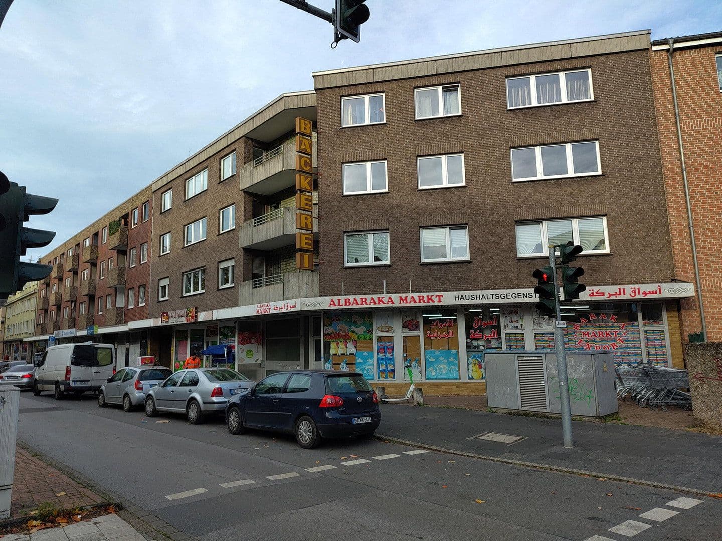 Pronájem bytu 4+kk 114 m², Lehrerstraße 35, Duisburg, Severní Porýní-Vestfálsko Pronájem bytu 4+kk 114 m², Lehrerstraße 35, Duisburg, Severní Porýní-Vestfálsko