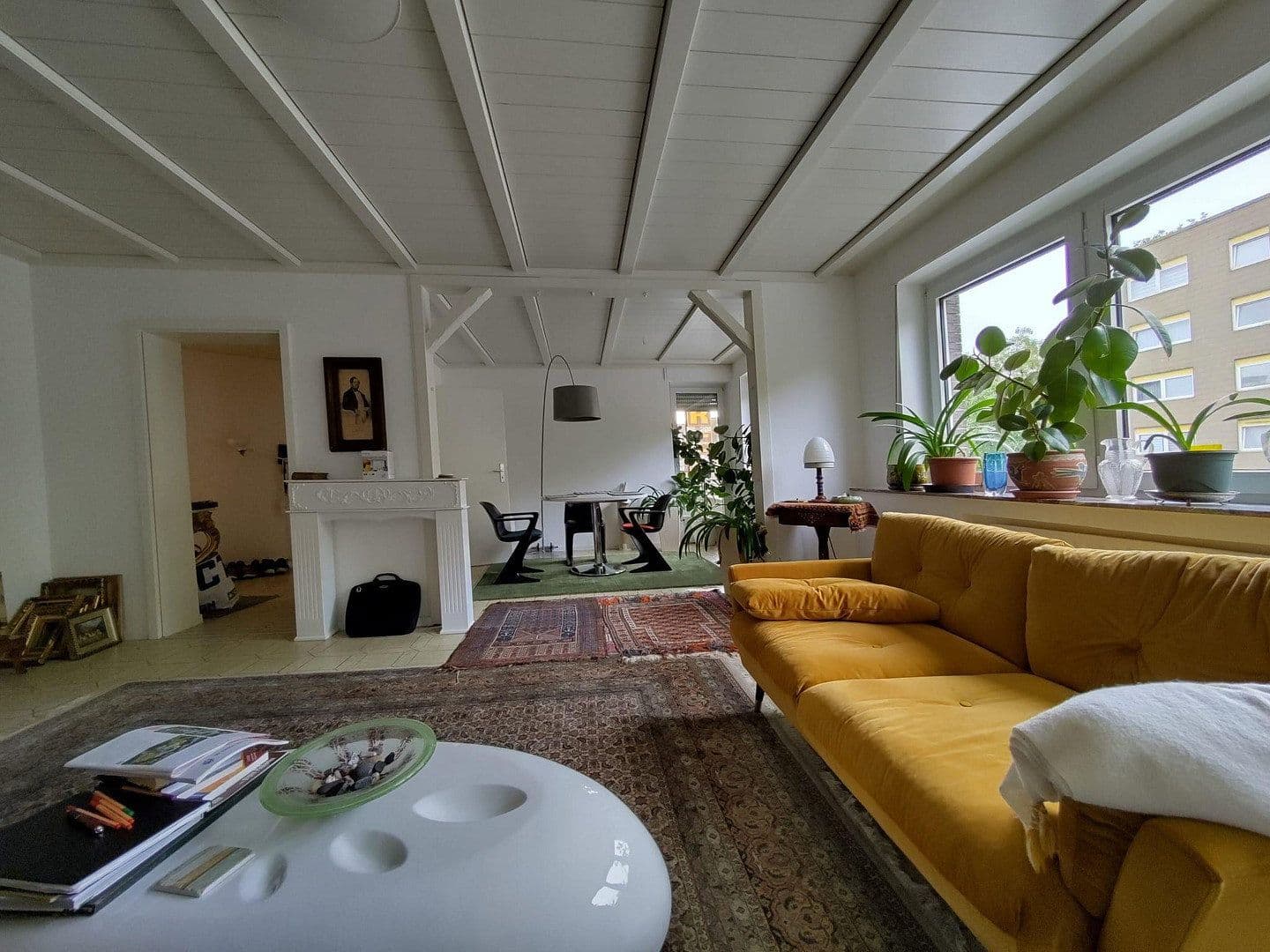 Pronájem bytu 4+kk 114 m², Lehrerstraße 35, Duisburg, Severní Porýní-Vestfálsko Pronájem bytu 4+kk 114 m², Lehrerstraße 35, Duisburg, Severní Porýní-Vestfálsko