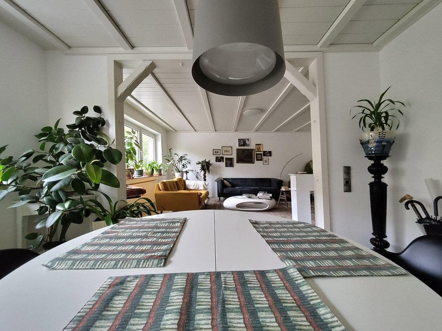 Pronájem bytu 4+kk 114 m², Lehrerstraße 35, Duisburg, Severní Porýní-Vestfálsko Pronájem bytu 4+kk 114 m², Lehrerstraße 35, Duisburg, Severní Porýní-Vestfálsko