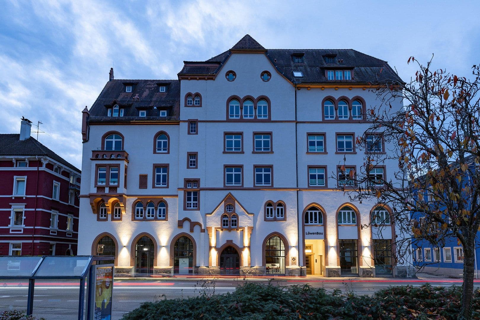 Pronájem bytu 2+1 60 m², Eisenbahnstr. 21, Waldshut-Tiengen, Bádensko-Württembersko Pronájem bytu 2+1 60 m², Eisenbahnstr. 21, Waldshut-Tiengen, Bádensko-Württembersko