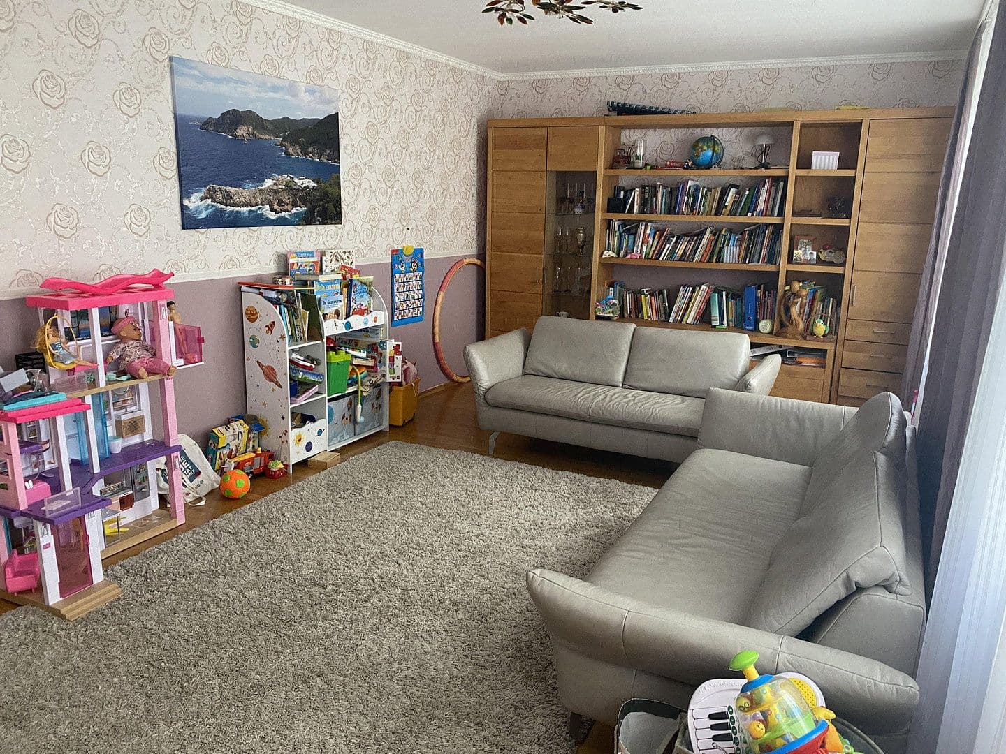 Prodej bytu 3+1 100 m², Wuppertal, Severní Porýní-Vestfálsko Prodej bytu 3+1 100 m², Wuppertal, Severní Porýní-Vestfálsko