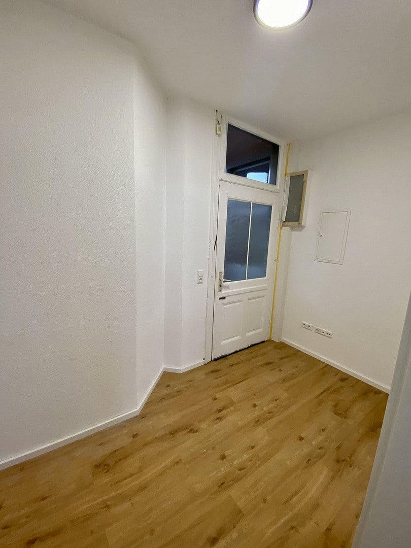 Pronájem bytu 2+1 52 m², Schreiberstraße 36, Stuttgart, Bádensko-Württembersko Pronájem bytu 2+1 52 m², Schreiberstraße 36, Stuttgart, Bádensko-Württembersko