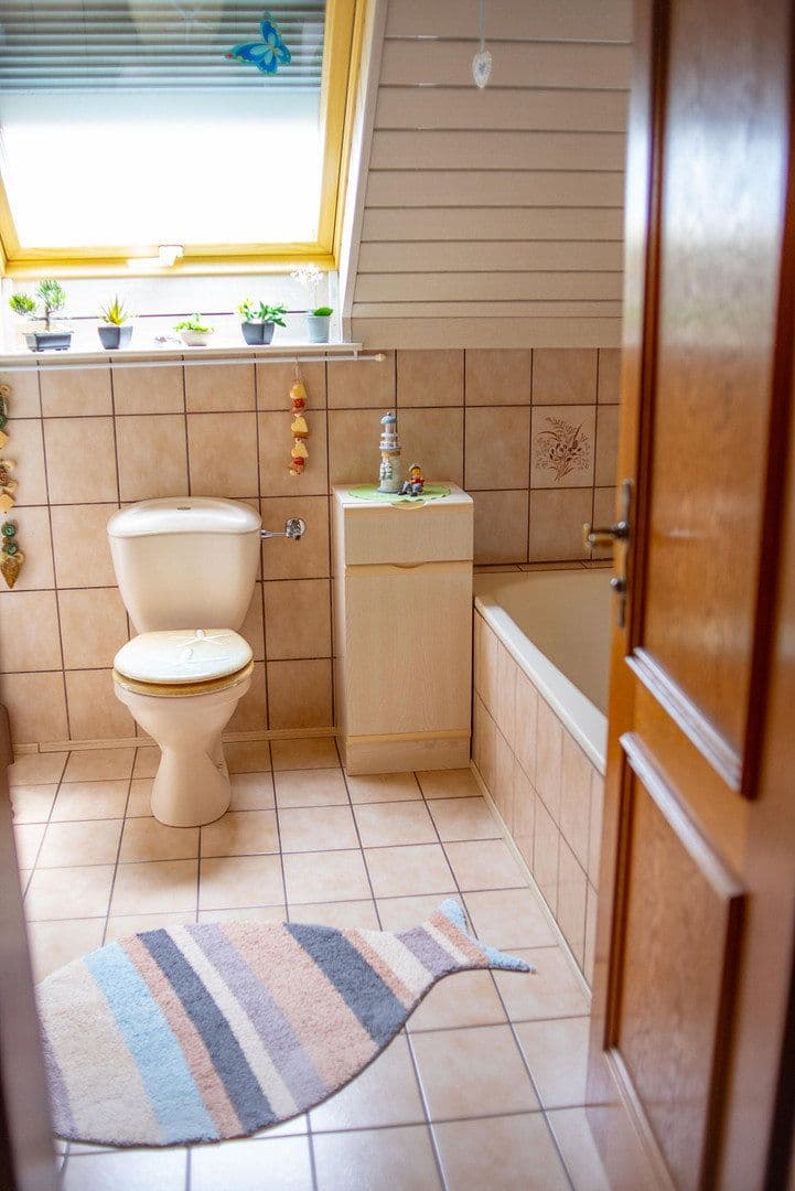Prodej domu 226 m², pozemek 546 m², Fußgönheim, Porýní-Falc Prodej domu 226 m², pozemek 546 m², Fußgönheim, Porýní-Falc