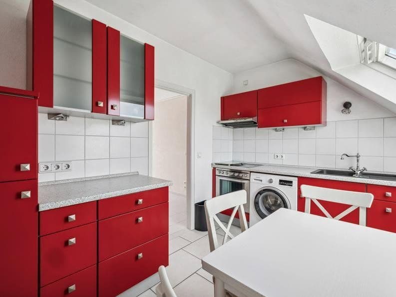 Pronájem bytu 2+1 33 m², Hufelandstr. 15, Essen, Severní Porýní-Vestfálsko Pronájem bytu 2+1 33 m², Hufelandstr. 15, Essen, Severní Porýní-Vestfálsko