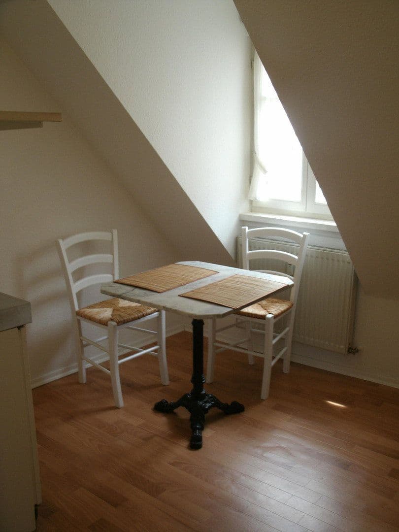 Pronájem bytu 1+1 48 m², Weinstraße Nord 44, Bad Dürkheim, Porýní-Falc Pronájem bytu 1+1 48 m², Weinstraße Nord 44, Bad Dürkheim, Porýní-Falc