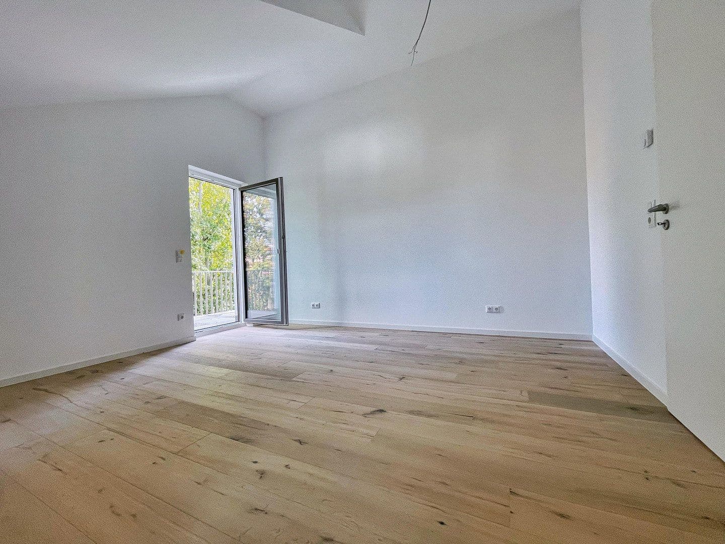 Pronájem bytu 2+kk 92 m², Graslitzerstraße 16, Aschaffenburg, Bavorsko Pronájem bytu 2+kk 92 m², Graslitzerstraße 16, Aschaffenburg, Bavorsko