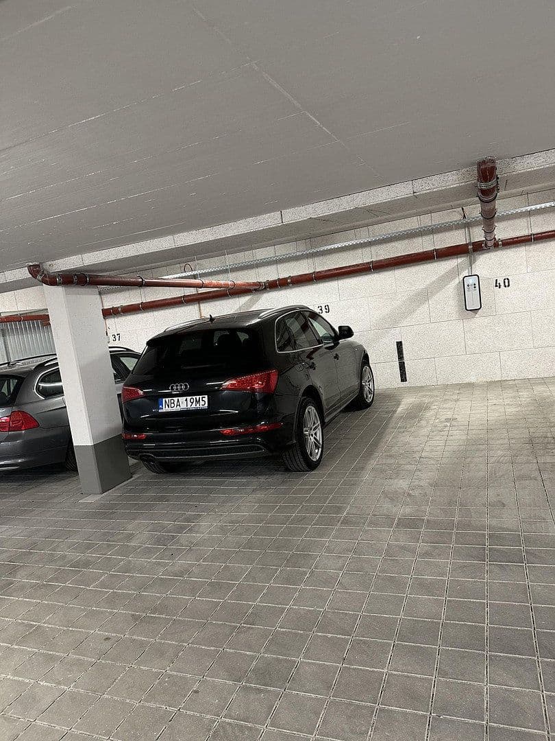 Pronájem bytu 1+1 35 m², Schleißheimerstrasse 433, München - Am Hart, Bavorsko Pronájem bytu 1+1 35 m², Schleißheimerstrasse 433, München - Am Hart, Bavorsko