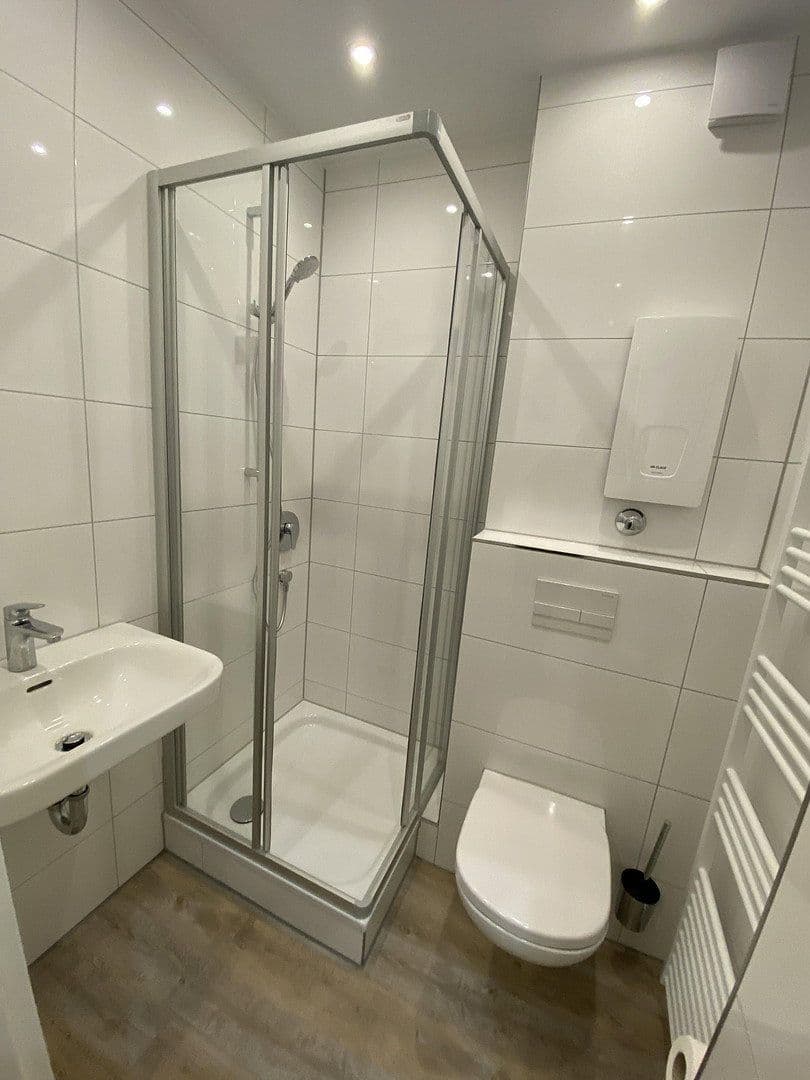 Pronájem bytu 1+1 39 m², Hochemmericher Straße 64, Duisburg, Severní Porýní-Vestfálsko Pronájem bytu 1+1 39 m², Hochemmericher Straße 64, Duisburg, Severní Porýní-Vestfálsko