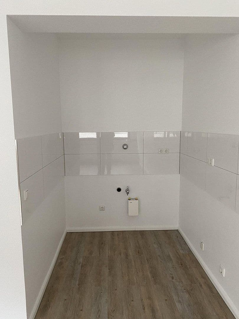 Pronájem bytu 1+1 39 m², Hochemmericher Straße 64, Duisburg, Severní Porýní-Vestfálsko Pronájem bytu 1+1 39 m², Hochemmericher Straße 64, Duisburg, Severní Porýní-Vestfálsko