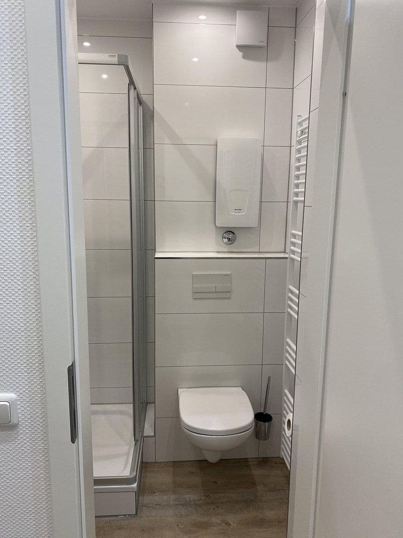 Pronájem bytu 1+1 39 m², Hochemmericher Straße 64, Duisburg, Severní Porýní-Vestfálsko Pronájem bytu 1+1 39 m², Hochemmericher Straße 64, Duisburg, Severní Porýní-Vestfálsko