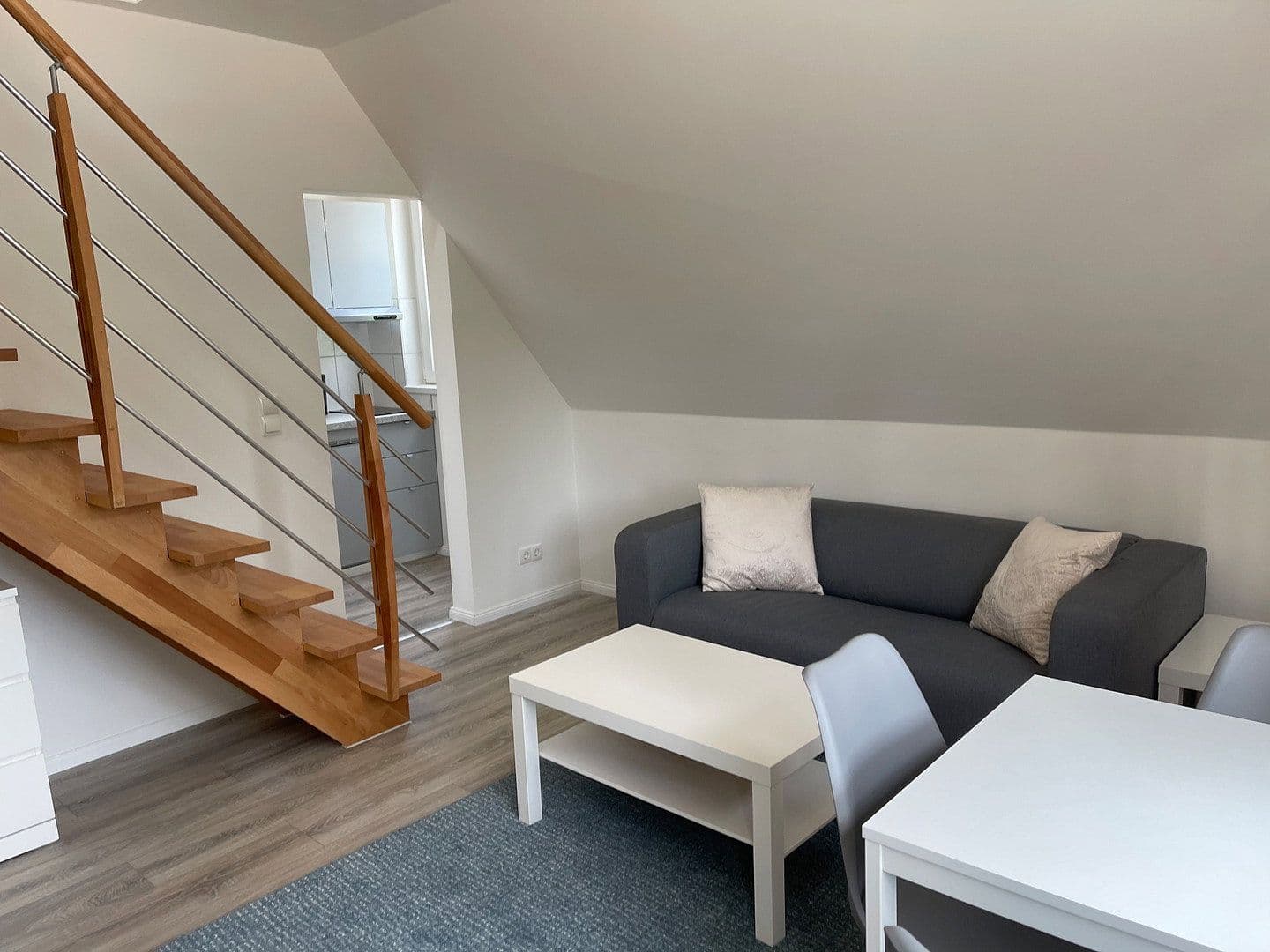 Pronájem bytu 2+1 65 m², Garstedter Weg 260, Hamburg, Hamburg Pronájem bytu 2+1 65 m², Garstedter Weg 260, Hamburg, Hamburg