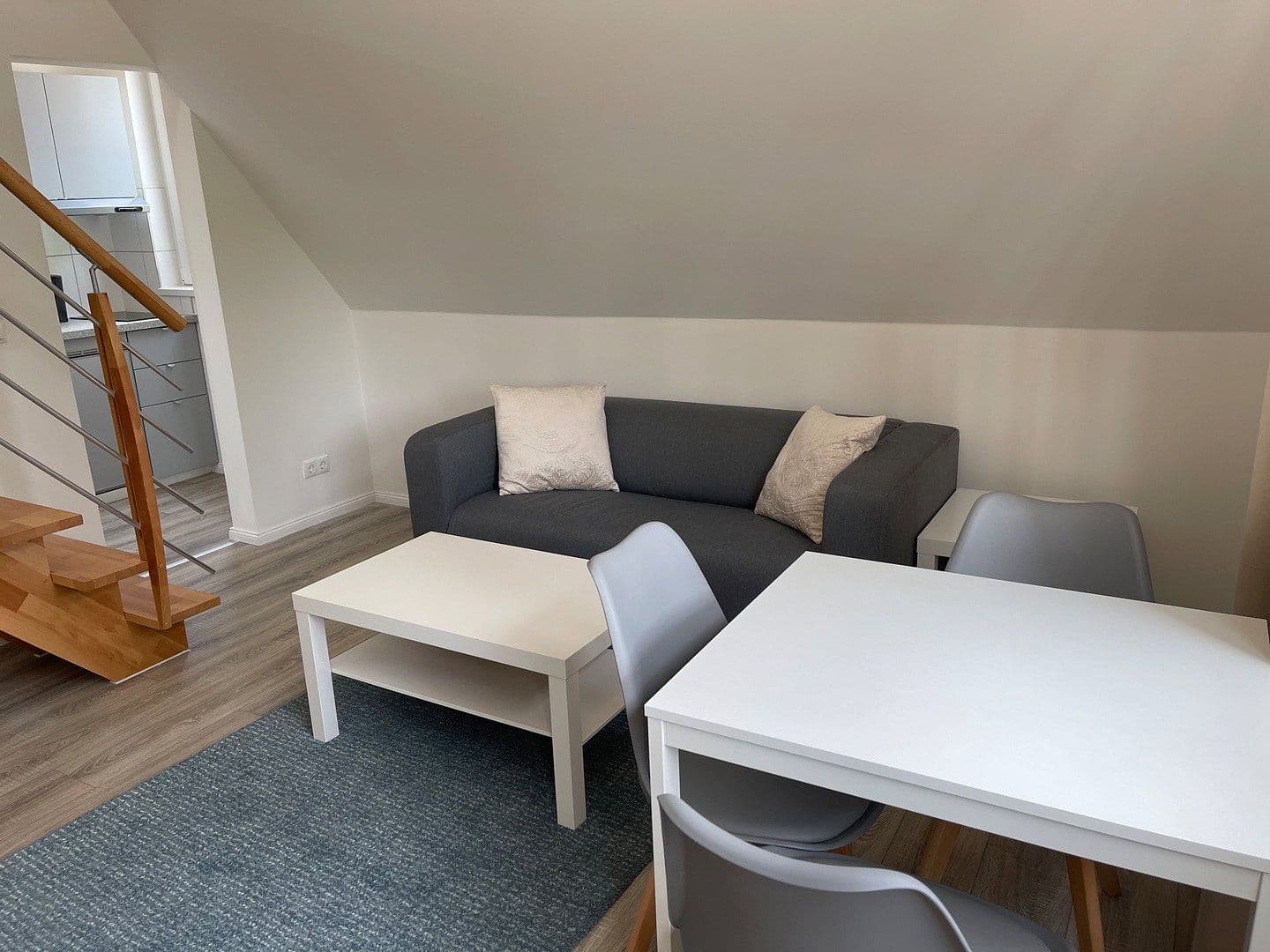 Pronájem bytu 2+1 65 m², Garstedter Weg 260, Hamburg, Hamburg Pronájem bytu 2+1 65 m², Garstedter Weg 260, Hamburg, Hamburg