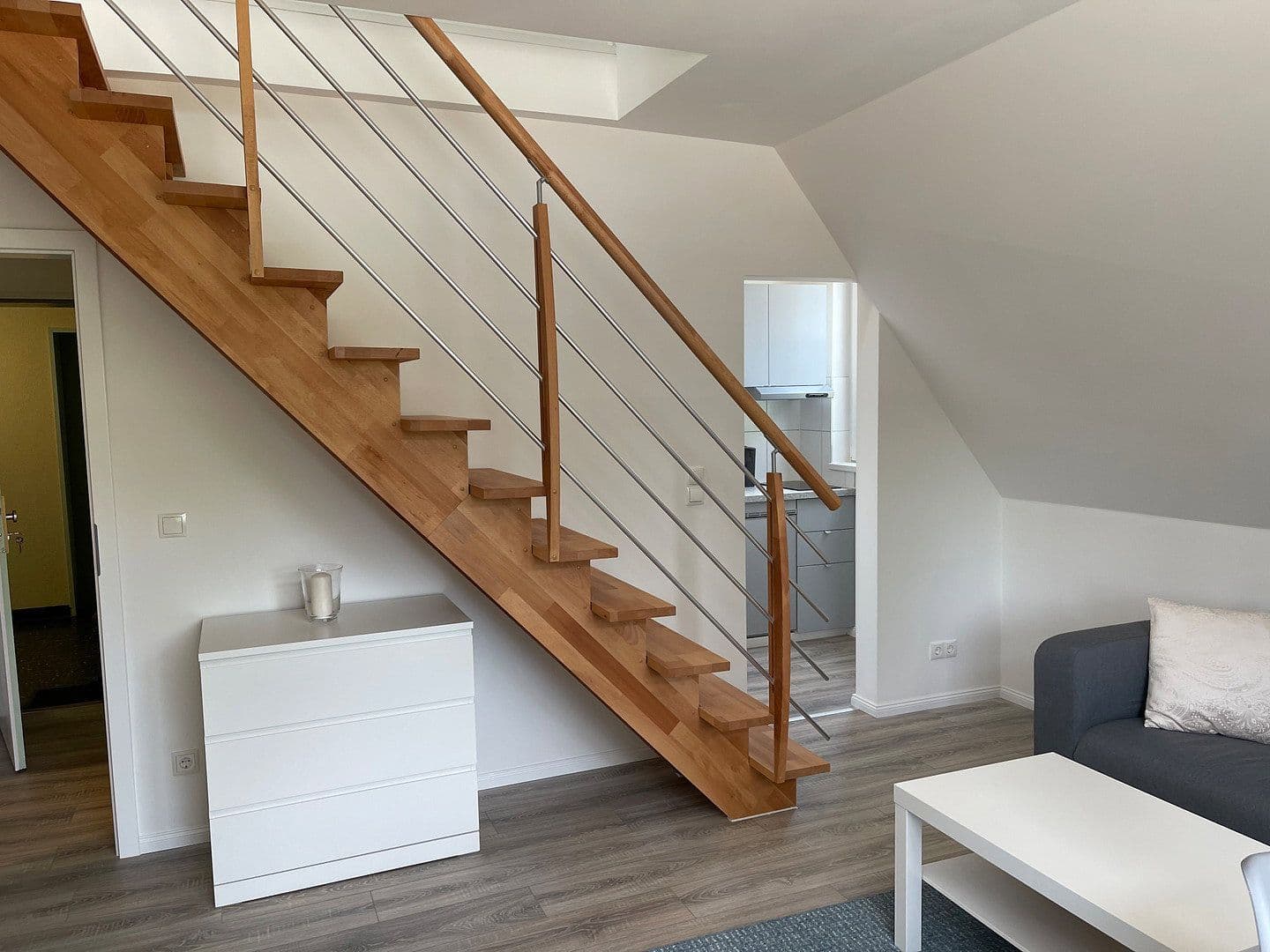 Pronájem bytu 2+1 65 m², Garstedter Weg 260, Hamburg, Hamburg Pronájem bytu 2+1 65 m², Garstedter Weg 260, Hamburg, Hamburg