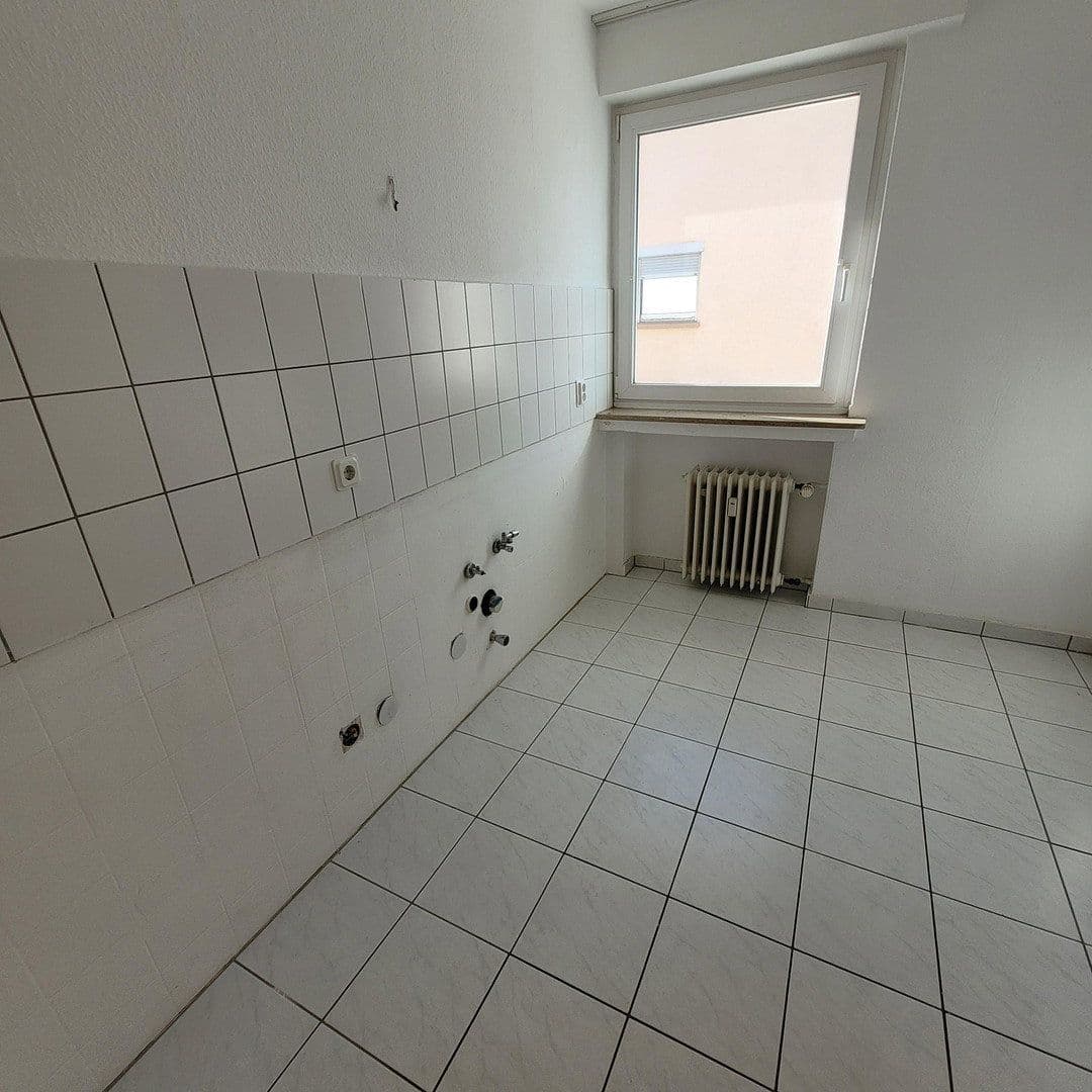 Pronájem bytu 2+1 53 m², Bergisch Gladbach, Severní Porýní-Vestfálsko Pronájem bytu 2+1 53 m², Bergisch Gladbach, Severní Porýní-Vestfálsko