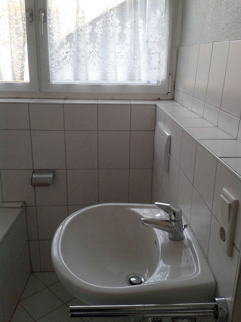 Pronájem bytu 2+1 60 m², Tuttlingen, Bádensko-Württembersko Pronájem bytu 2+1 60 m², Tuttlingen, Bádensko-Württembersko
