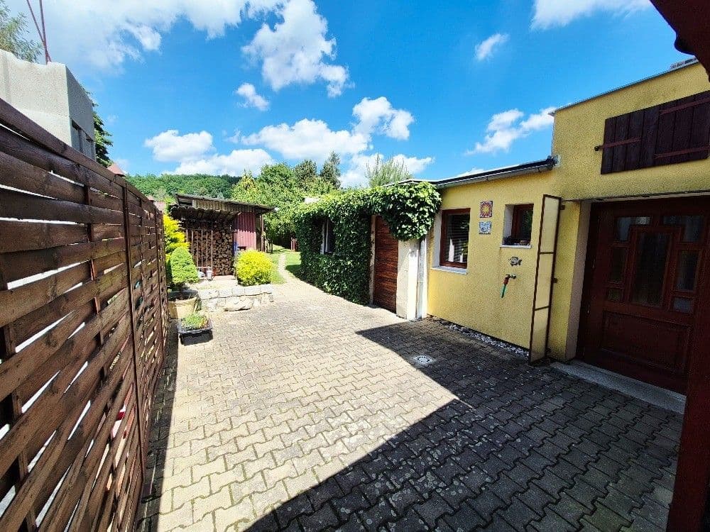 Prodej domu 130 m², pozemek 438 m², Třebízského, Chomutov, Ústecký kraj Prodej domu 130 m², pozemek 438 m², Třebízského, Chomutov, Ústecký kraj