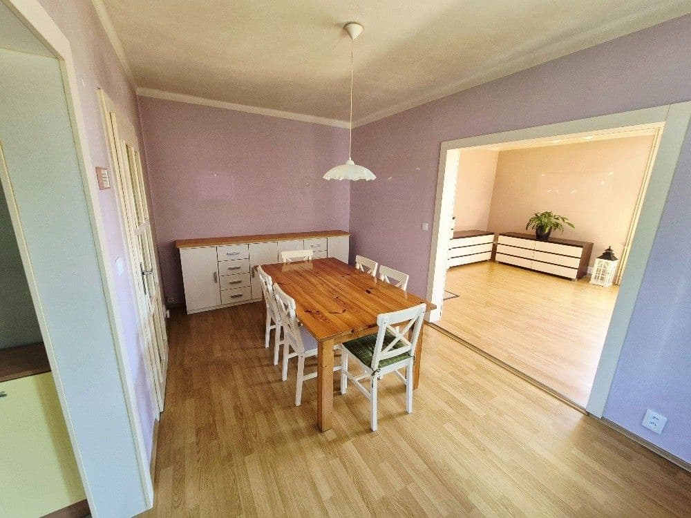 Prodej domu 130 m², pozemek 438 m², Třebízského, Chomutov, Ústecký kraj Prodej domu 130 m², pozemek 438 m², Třebízského, Chomutov, Ústecký kraj