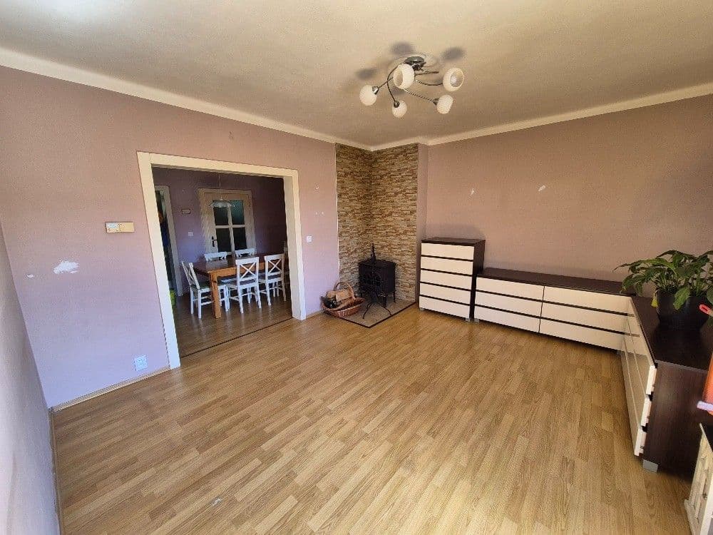 Prodej domu 130 m², pozemek 438 m², Třebízského, Chomutov, Ústecký kraj Prodej domu 130 m², pozemek 438 m², Třebízského, Chomutov, Ústecký kraj