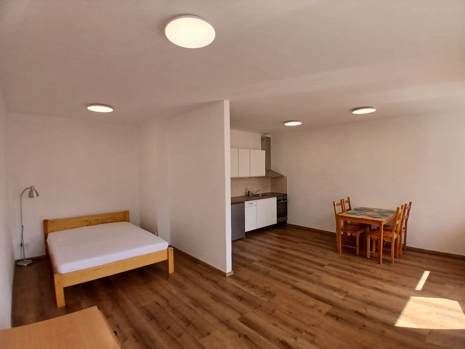 Pronájem bytu 1+kk 46 m², Hnězdenská, Praha, Praha Pronájem bytu 1+kk 46 m², Hnězdenská, Praha, Praha