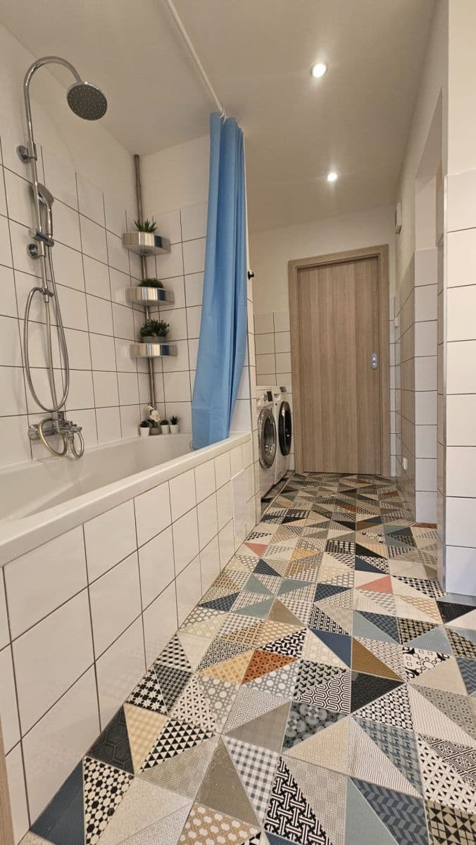 Pronájem bytu 3+kk 53 m², Varnsdorfská, Praha, Praha Pronájem bytu 3+kk 53 m², Varnsdorfská, Praha, Praha