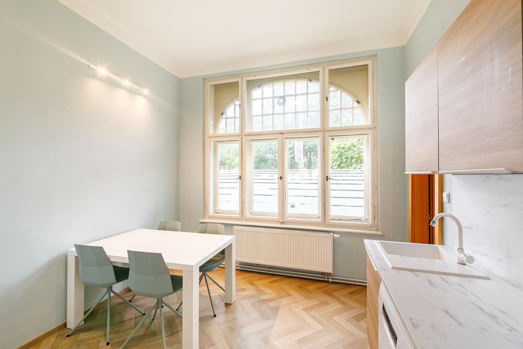 Prodej bytu 1+1 51 m², Klášterní, Liberec, Praha Prodej bytu 1+1 51 m², Klášterní, Liberec, Praha