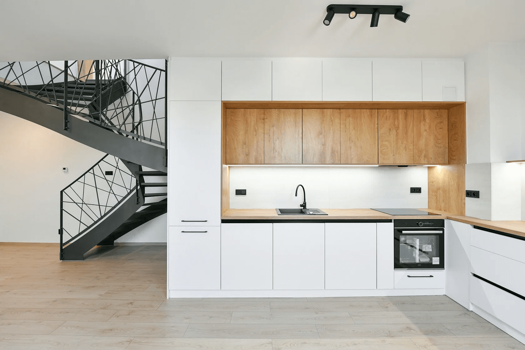 Prodej bytu 4+kk 108 m², Bartoškova, Praha, Praha Prodej bytu 4+kk 108 m², Bartoškova, Praha, Praha