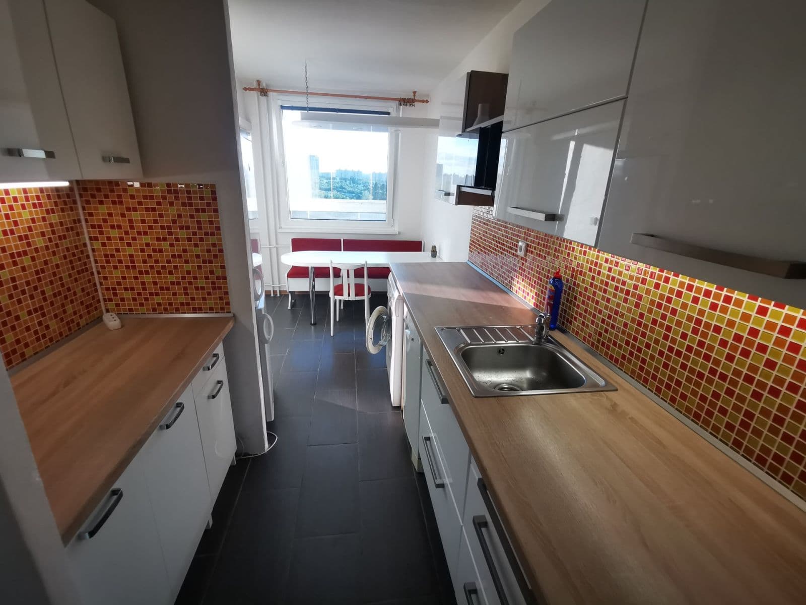 Pronájem bytu 3+1 74 m², Trnková, Praha, Praha Pronájem bytu 3+1 74 m², Trnková, Praha, Praha