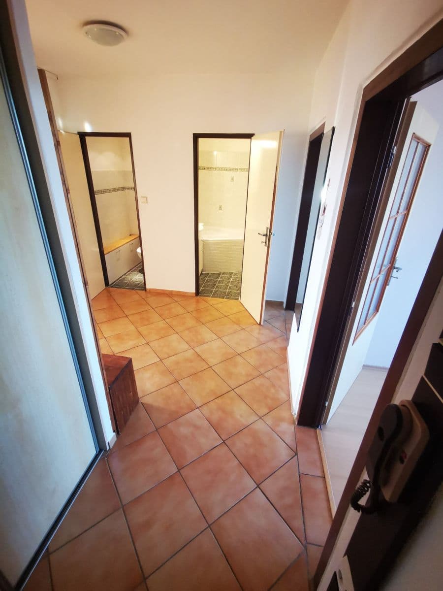 Pronájem bytu 3+1 74 m², Trnková, Praha, Praha Pronájem bytu 3+1 74 m², Trnková, Praha, Praha