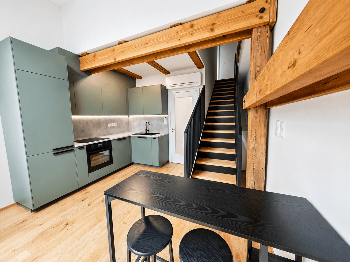 Pronájem bytu 2+kk 56 m², Vrtbova, Praha, Praha Pronájem bytu 2+kk 56 m², Vrtbova, Praha, Praha