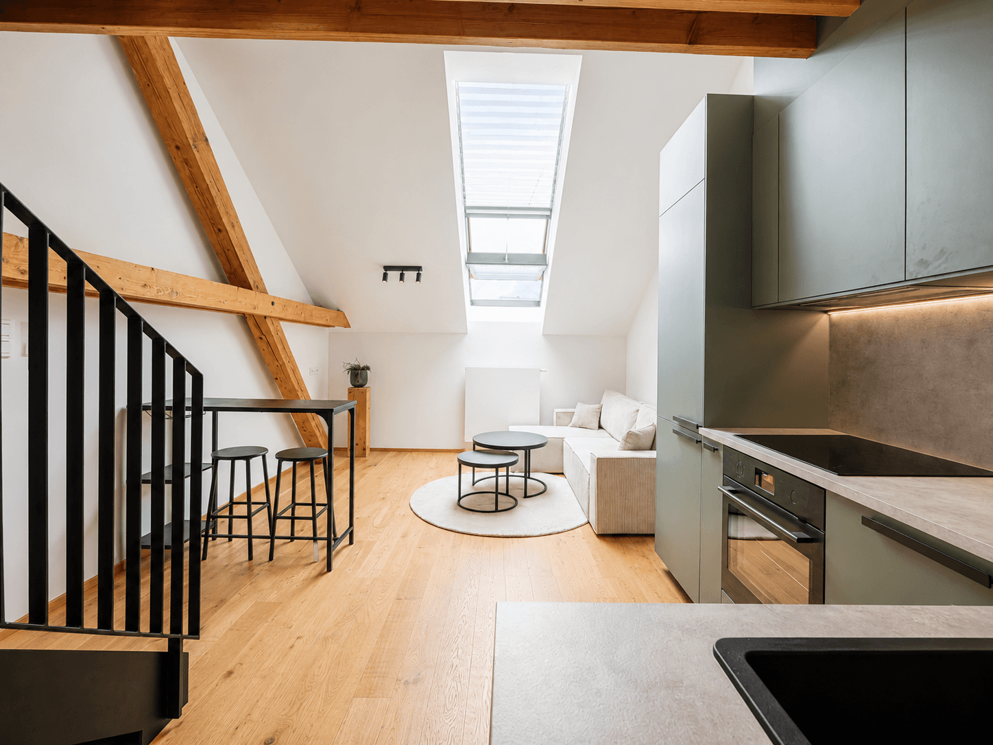 Pronájem bytu 2+kk 56 m², Vrtbova, Praha, Praha Pronájem bytu 2+kk 56 m², Vrtbova, Praha, Praha
