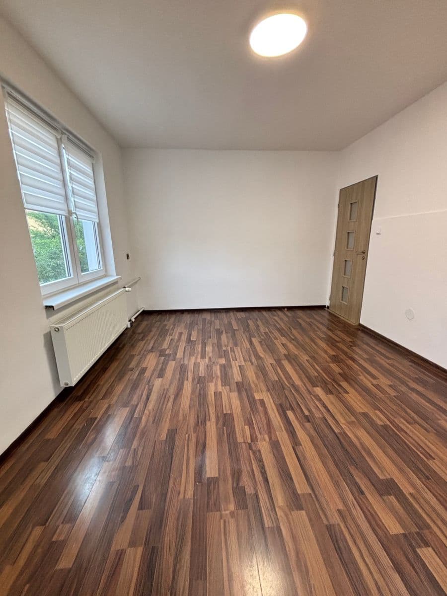 Pronájem bytu 4+kk 90 m², Klášterského, Liberec, Liberecký kraj Pronájem bytu 4+kk 90 m², Klášterského, Liberec, Liberecký kraj