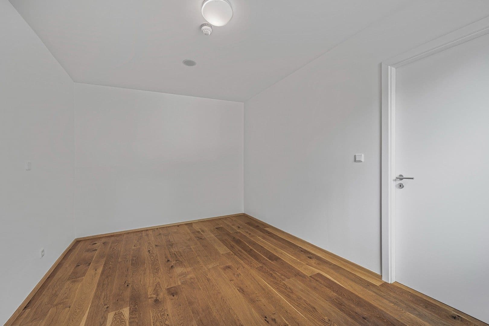 Pronájem bytu 2+kk 48 m², Perucká, Praha, Praha Pronájem bytu 2+kk 48 m², Perucká, Praha, Praha