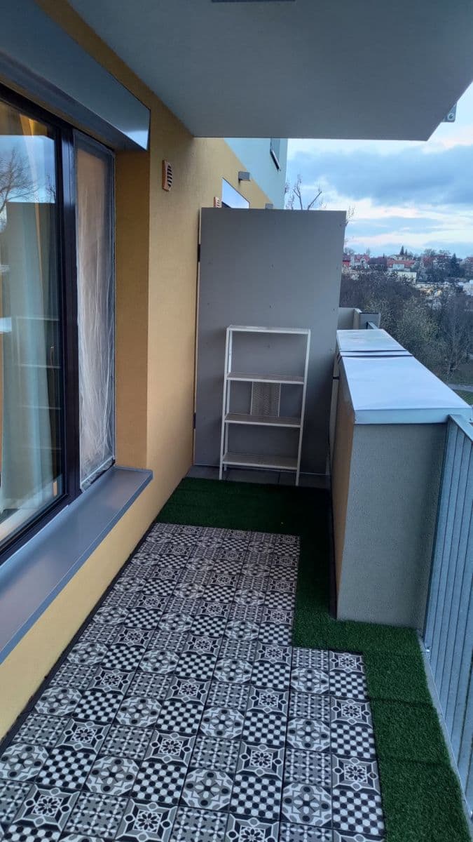 Pronájem bytu 1+kk 35 m², Hrašeho, Praha, Praha Pronájem bytu 1+kk 35 m², Hrašeho, Praha, Praha